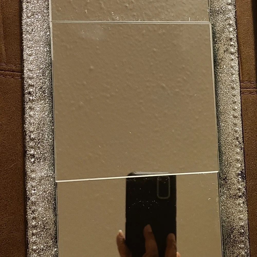 Accent Glass Wall Mirror